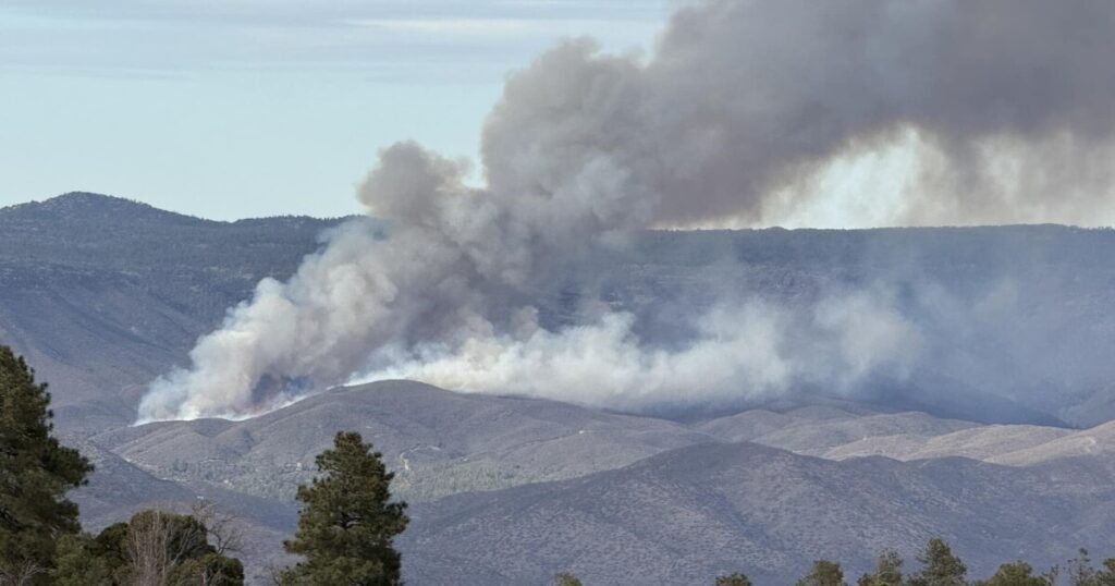 Evacuations ordered near Pine Flats south of Mayer for Brady Fire