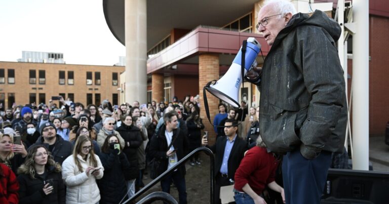 Drawing huge crowds, Bernie Sanders steps into leadership of the anti-Trump resistance