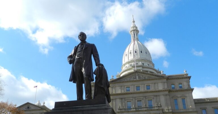 Michigan Senate passes drug affordability program bills