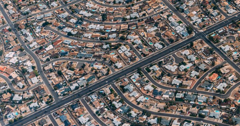 The Phoenix housing inventory is the highest in a decade. This analyst says it's not a warning sign