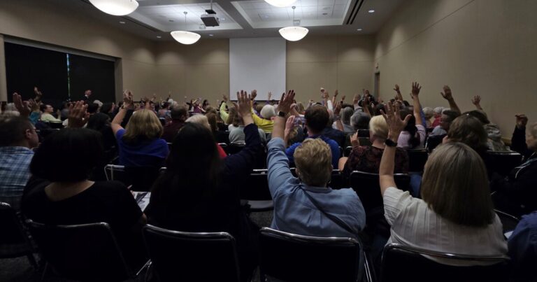 Residents bring concerns about federal budget to townhall with elected officials in SE Michigan