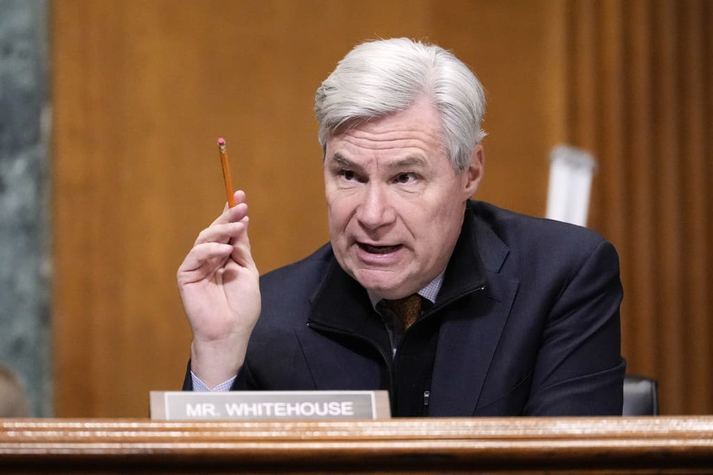 Whitehouse urges his colleagues to get serious about climate change for the 300th time