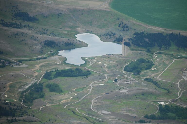 Big Timber town council votes to stop selling water to luxury ranch to water its golf course
