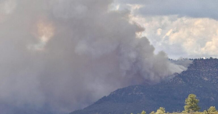 Gila County officials order evacuations for residents near wildfire along Mogollon Rim