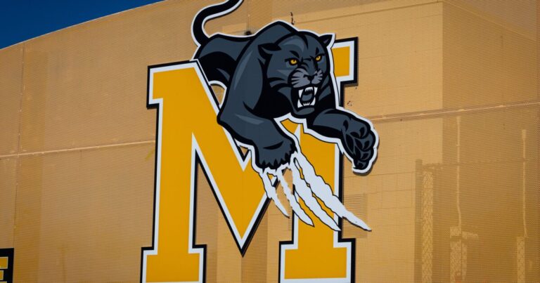 1 student dead after stabbing at Maryvale High School