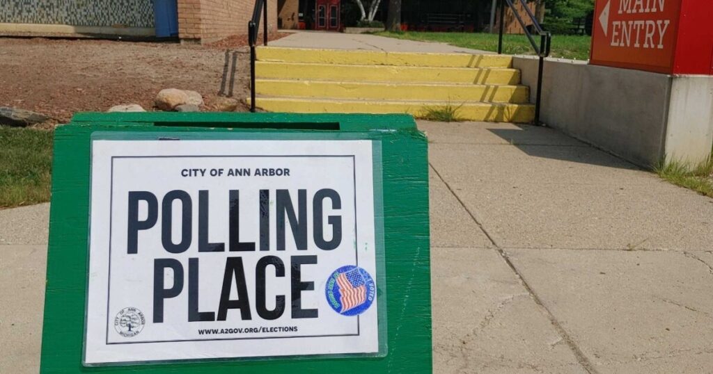 Constitutional amendment campaigns race to collect signatures ahead of 2026 election