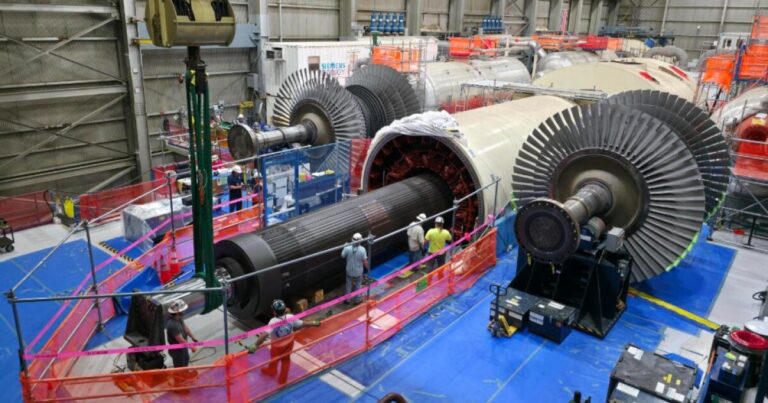 Palisades nuclear power plant returns to “operating status” three years after shutdown