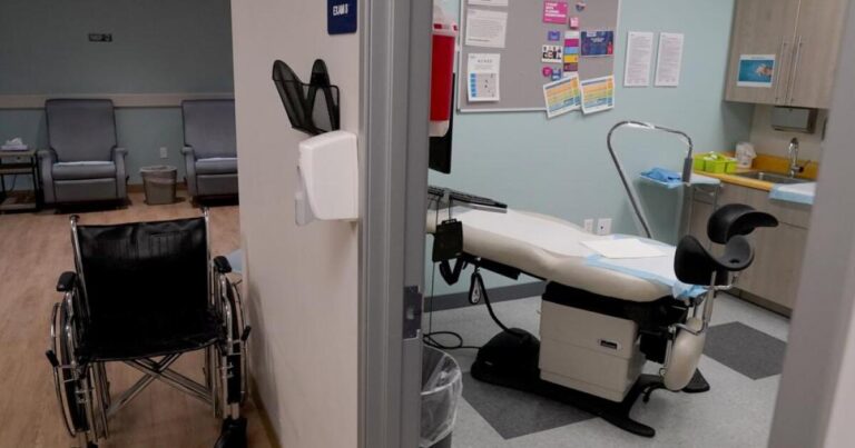 State Republicans doubt doctors' standing in abortion restriction case