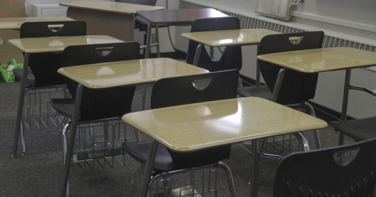 Scammers steal $580K from Flagstaff Unified School District, officials say