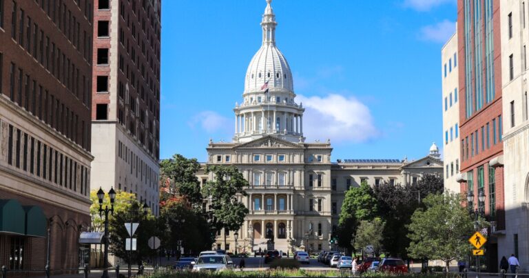 7 days to state government shutdown with no deal, no plans