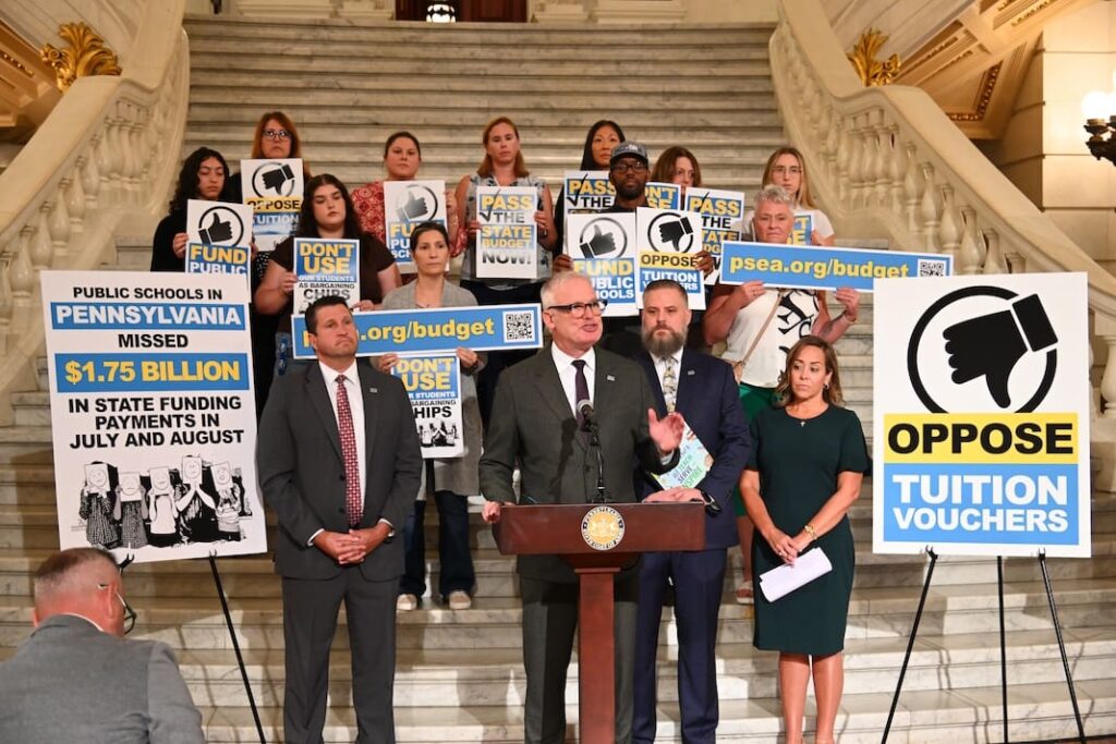 Pennsylvania teachers call on state lawmakers to pass a budget that funds public education
