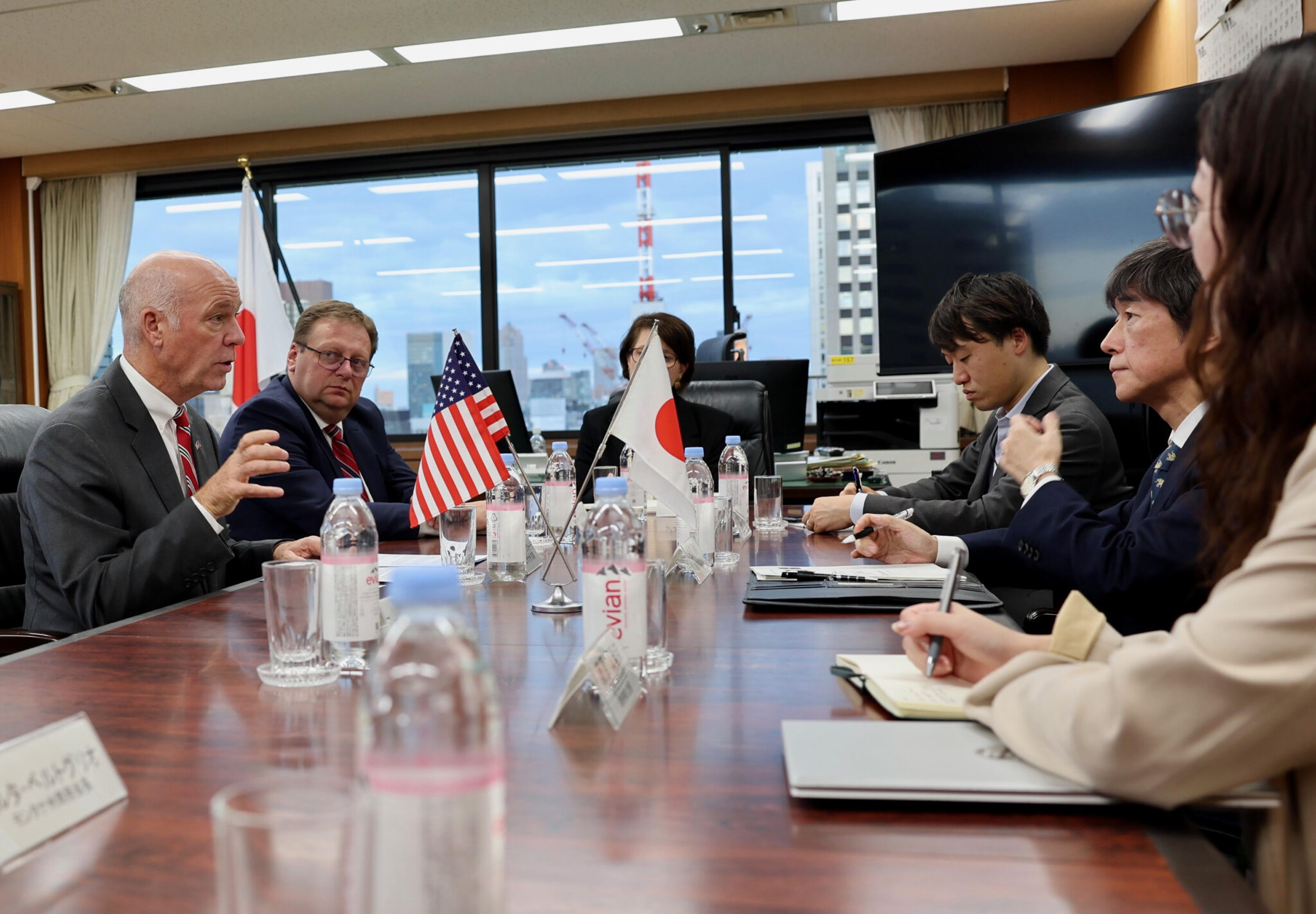 Gov Gianforte Promotes Montana Trade with South Korea and Japan - Kitchen Table News Governor highlights trade interests during visits to Korea, Japan • Daily Montanan