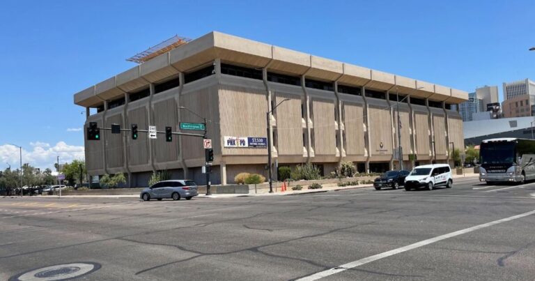 Phoenix council will consider $1.2 million settlement in police wrongful death suit