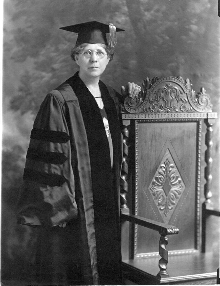 A photo of Esther Cram