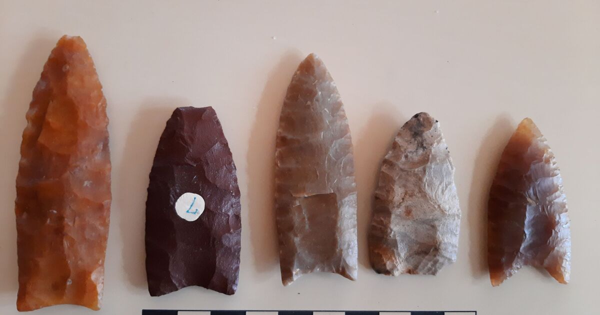 Exploring the Clovis Culture Early American Hunters and Spear Makers - Kitchen Table News Earth Notes: Clovis Culture