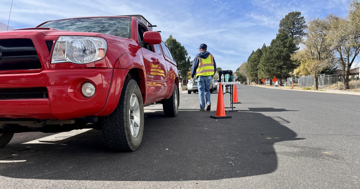 Government Shutdown Sparks Surge in Demand at Food Pantries - Kitchen Table News Local foodbanks report record-breaking jump in need amid government shutdown