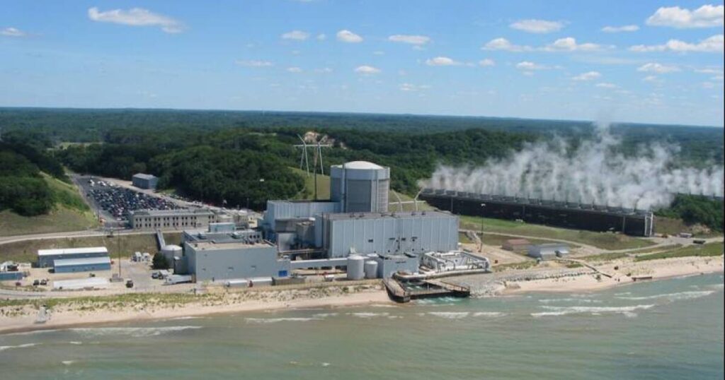 Federal government to fund small nuclear reactor development at Palisades site