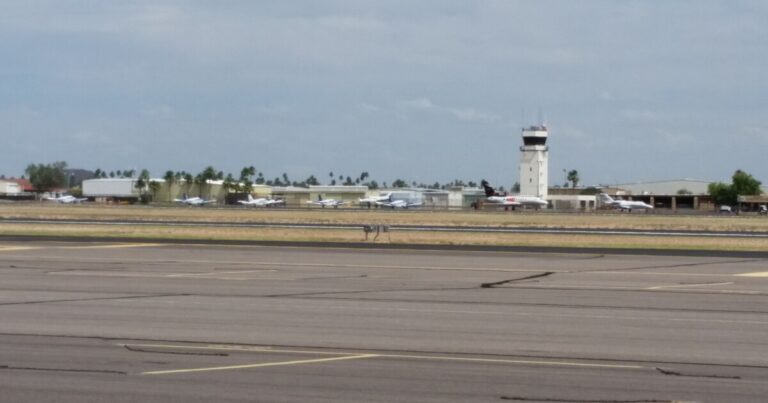 Mesa residents raise concerns about noise coming from Falcon Field Airport training flights