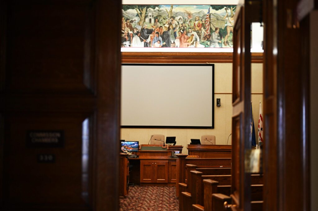 Helena names three finalists for city manager post