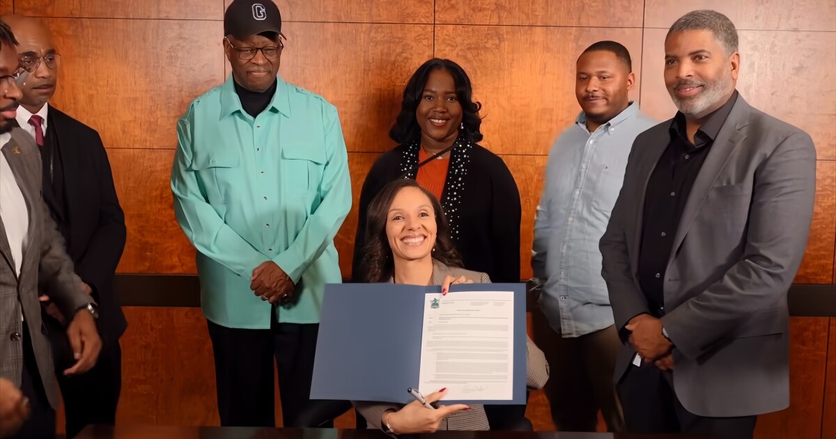 Detroit Mayor Sheffield signs first executive order, targets property assessments as home values rise