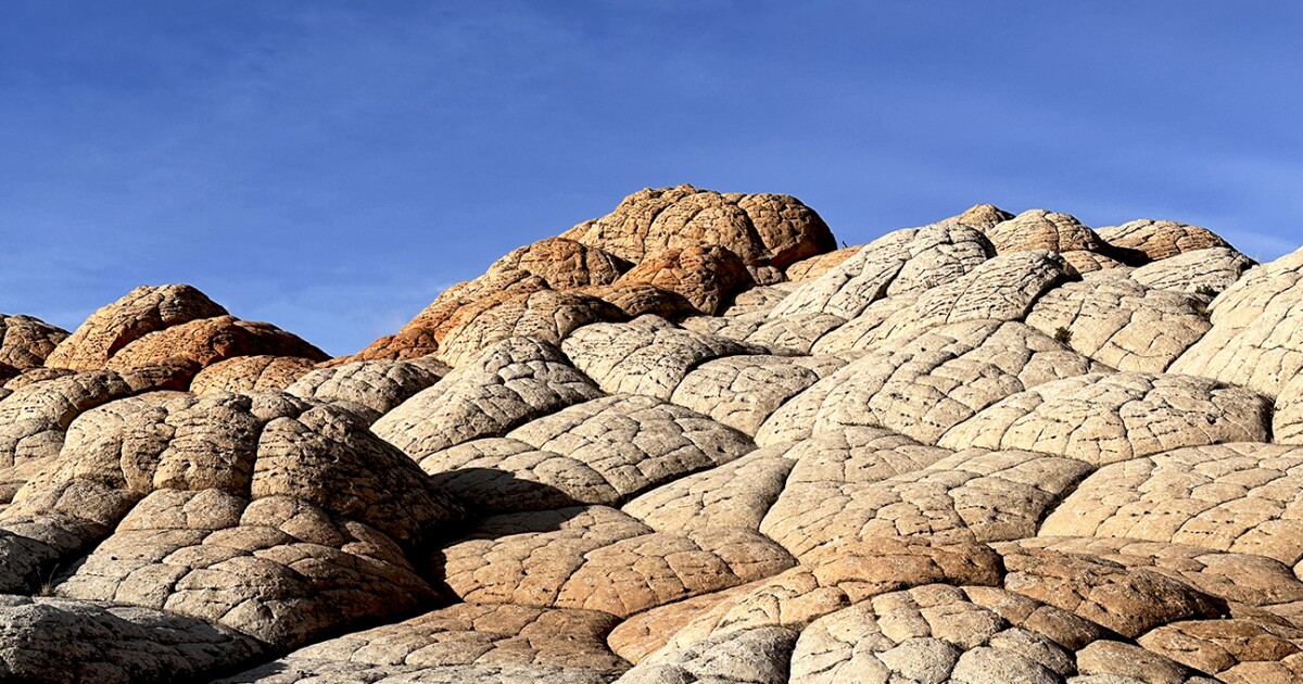 Exploring the Unnamed Beauty of Arizonas Sandstone Formations - Kitchen Table News Scott Thybony’s Canyon Commentary: Names on a Landscape