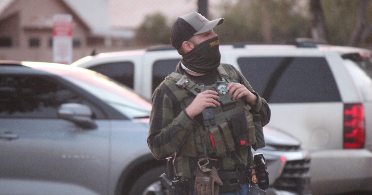 Zipps Sports Grill raids in metro Phoenix started with tip to ICE, court records say