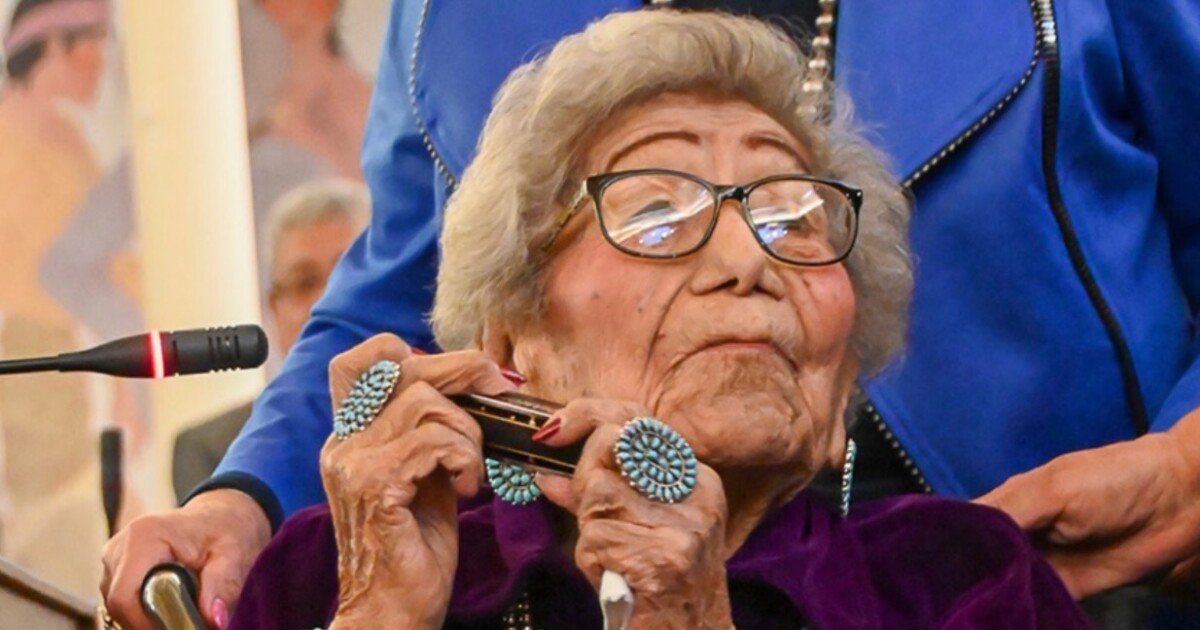 Louva Dahozy Mother of the Navajo Nation Passes Away at - Kitchen Table News Louva Dahozy, ‘Mother of the Navajo Nation,’ dies at 99