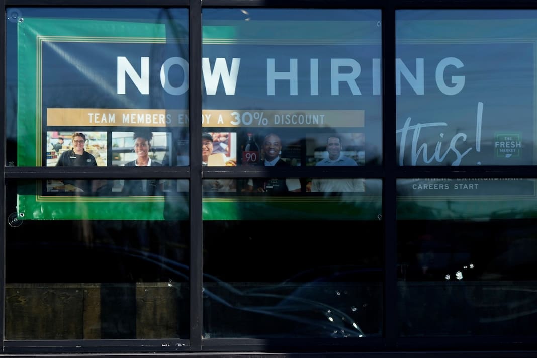 Sluggish hiring closes out a frustrating year for job seekers