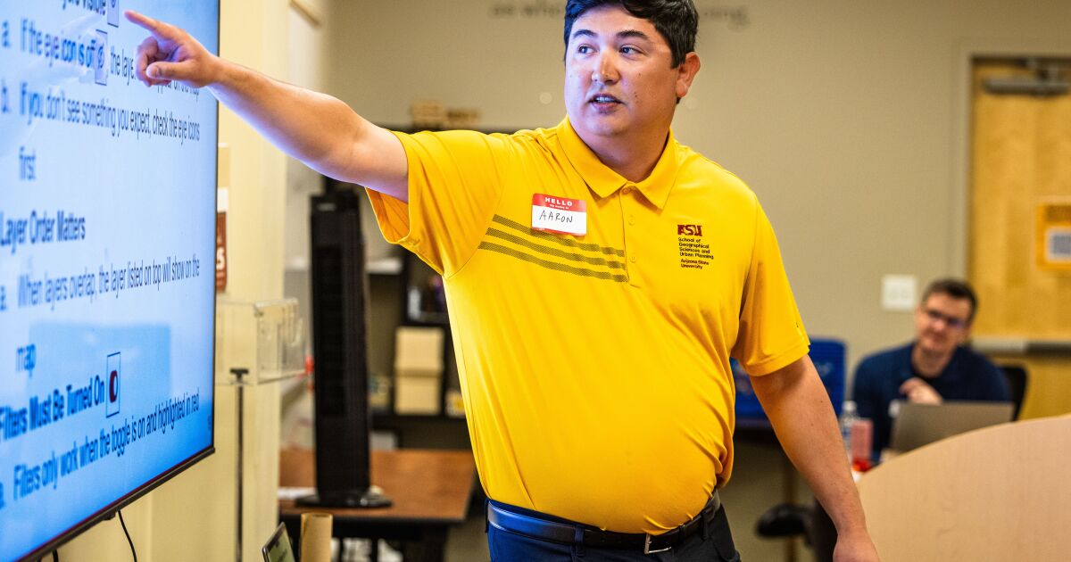 ASU and St Marys Food Bank Create Dashboard to Combat - Kitchen Table News ASU students train food bank leaders on new dashboard to address food insecurity