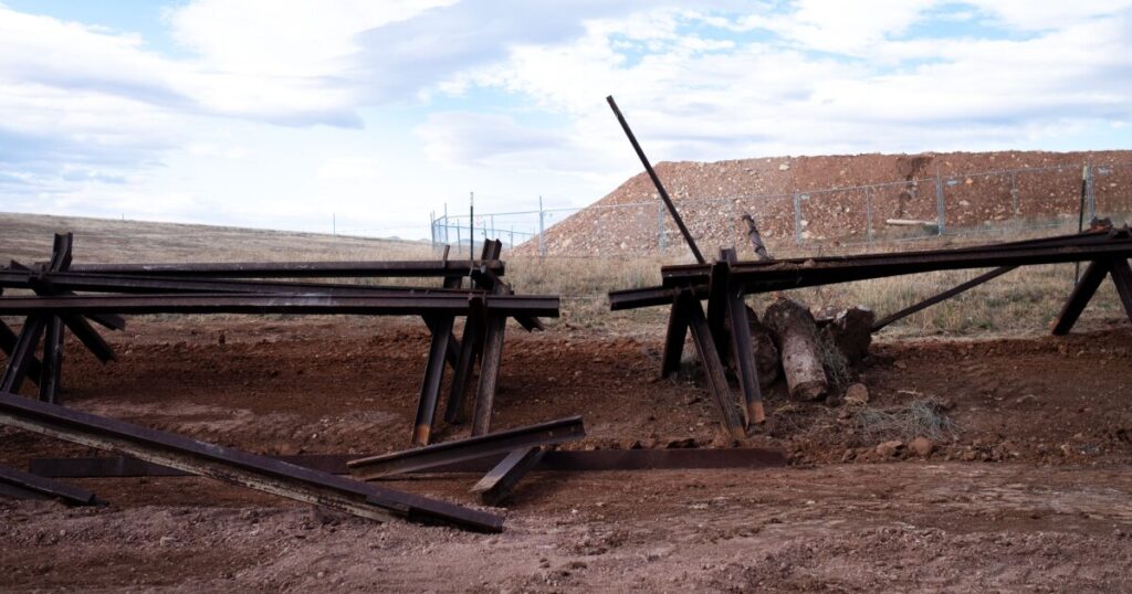 Federal judge rules in favor of Trump, green lighting wall construction in southern Arizona