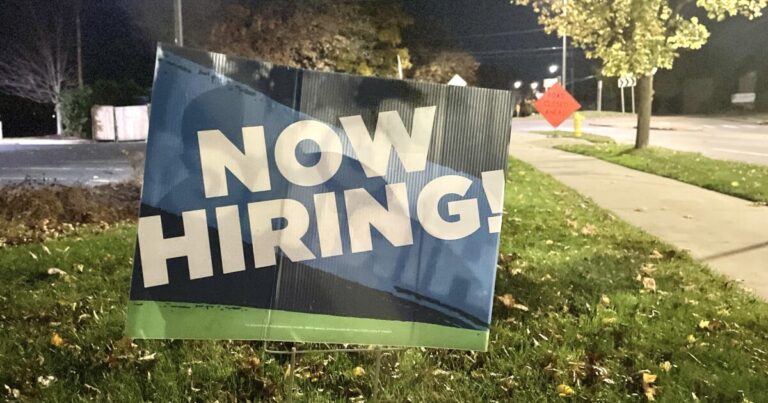 Bill would stop employers from demanding pay history from job applicants