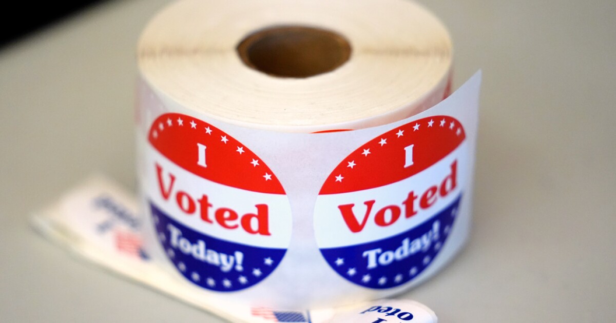 Federal judge dismisses DOJ lawsuit against Arizona seeking voter data