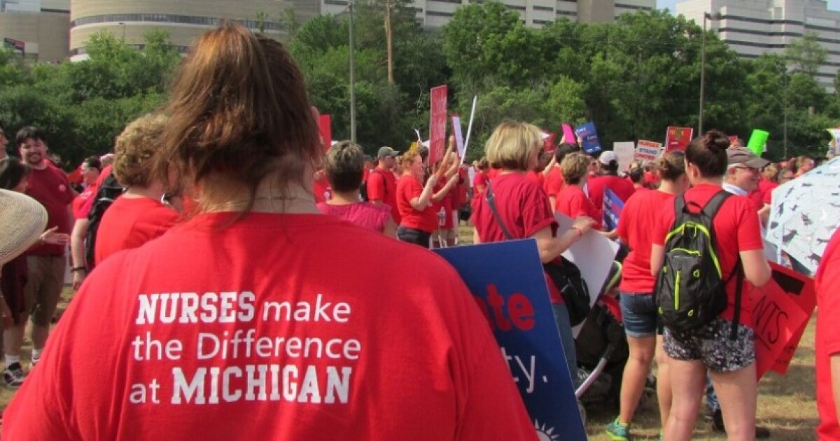 Michigan Senate votes to block mandatory overtime for nurses