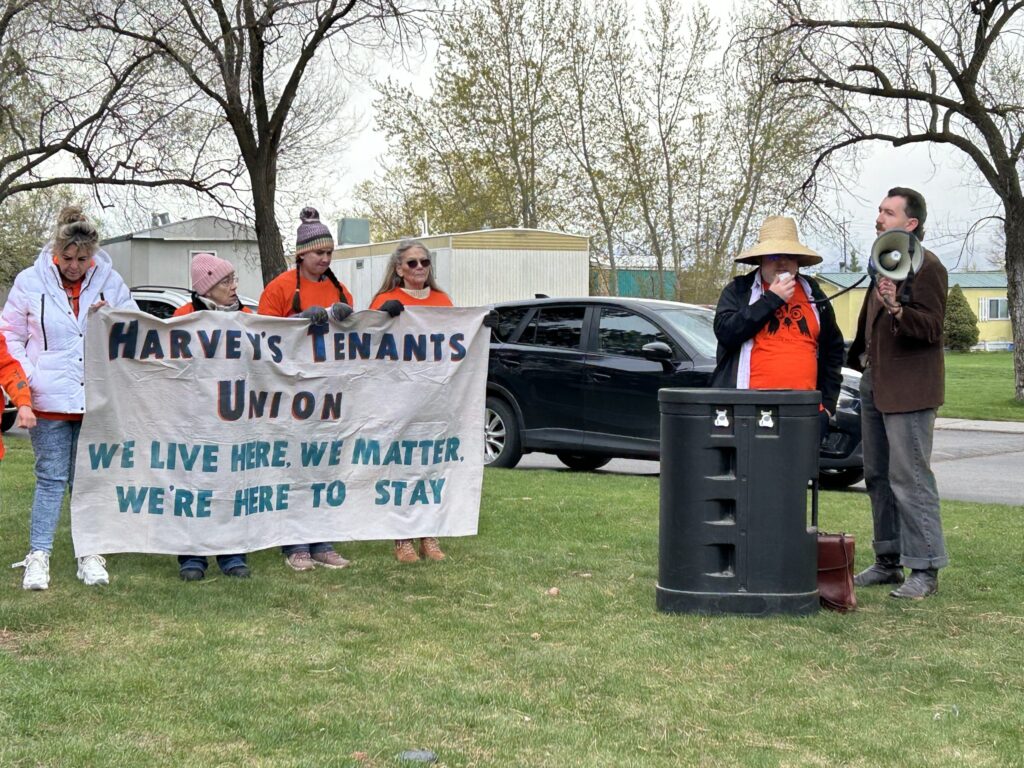 Mobile home park unions push ahead on lease negotiations