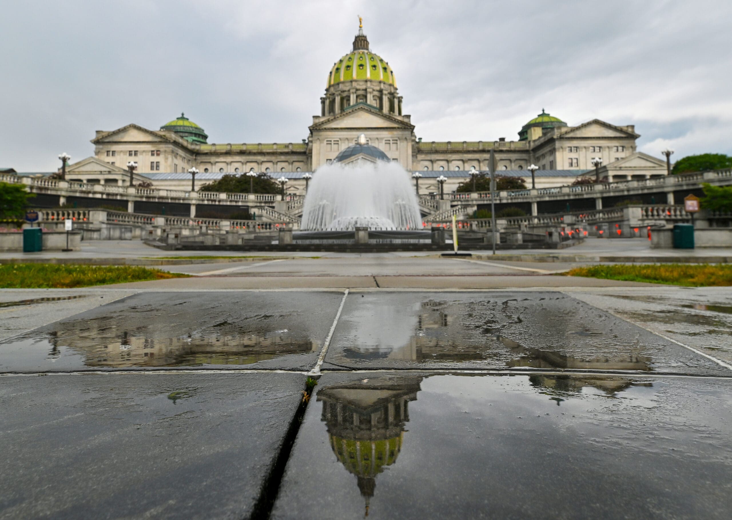 Pennsylvania House Approves Minimum Wage by 2029 - Kitchen Table News Pennsylvania House passes bill to increase state minimum wage to $15 by 2029