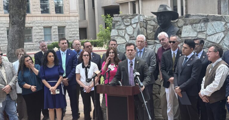 Hobbs vetoes GOP budget proposal, but reaches out to reopen negotiations