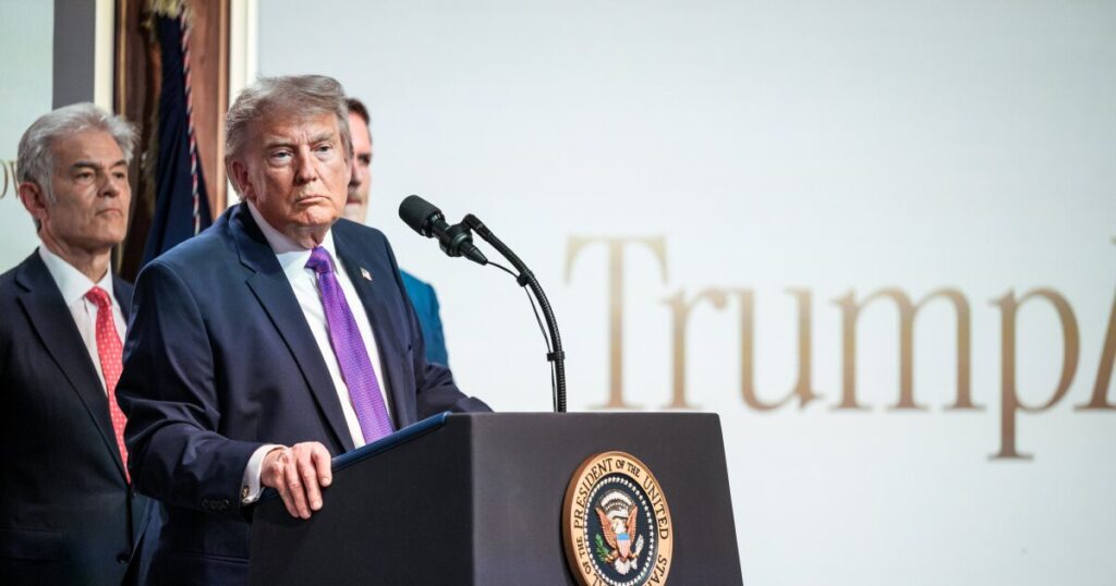 Support for Trump falling fast among Latino voters