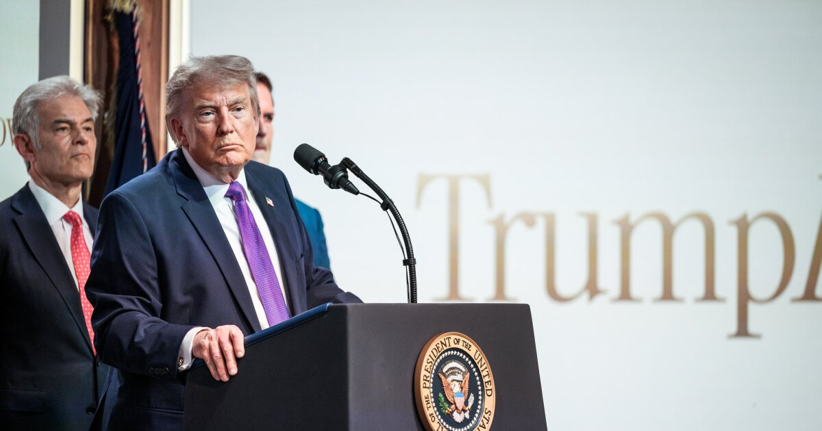Support for Trump falling fast among Latino voters