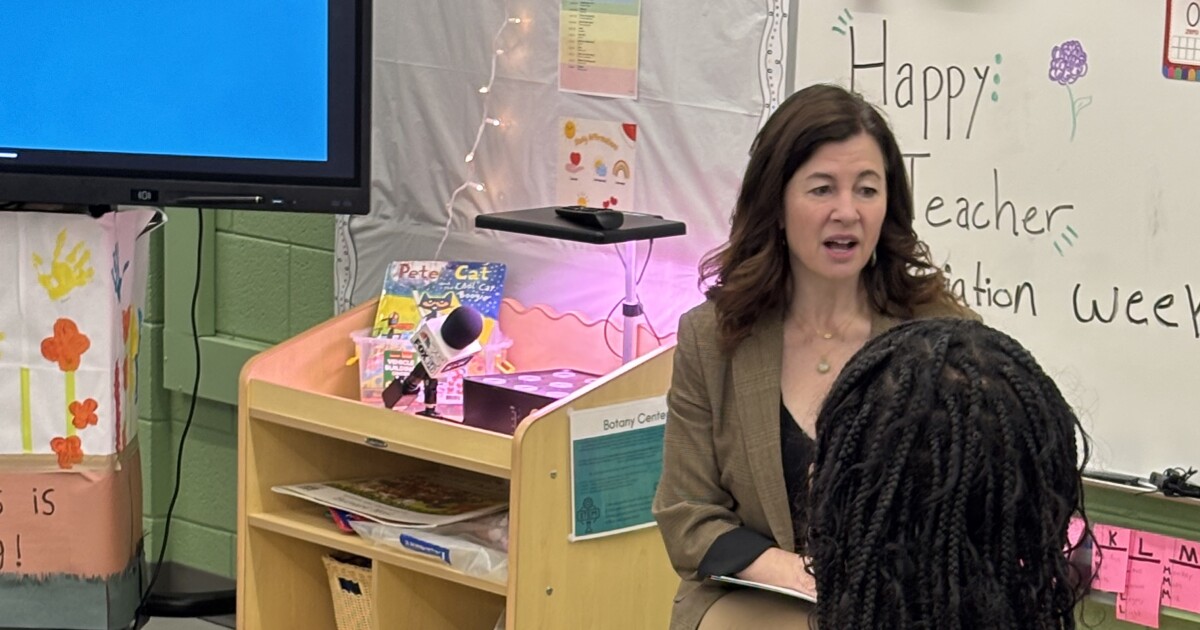 Michigan Congresswoman proposes child tax credit for working families