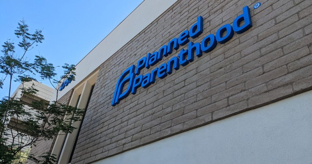 Trump administration has a new resource hub for expectant moms. It excludes Planned Parenthood
