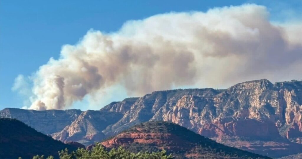 Evacuation Orders Issued for Oak Creek Canyon Due to Wildfire