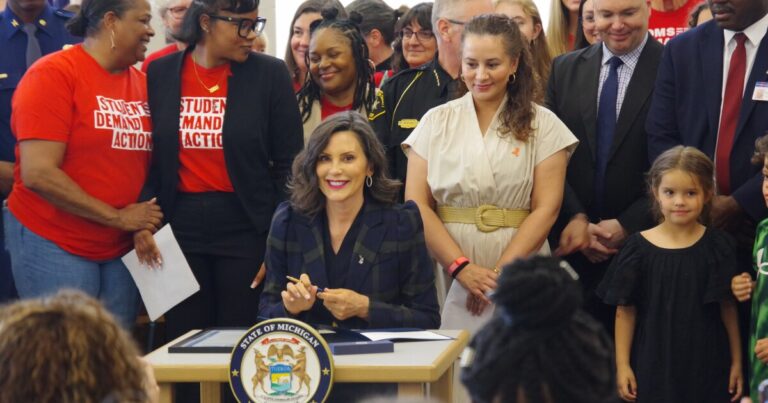 Whitmer visits Kalamazoo to sign an executive order re-establishing a gun violence task force