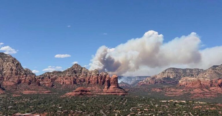 Pocket Fire Grows to 11,000 Acres; Burnout Tactics Underway Pocket Fire Grows to 11,000 Acres; Burnout Tactics Underway