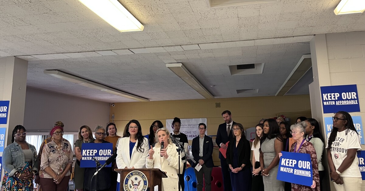 Push for Permanent Water Bill Assistance Fund Gains Momentum - Kitchen Table News Reps. Tlaib and Dingell promote bill to create a assistance program for water utility costs