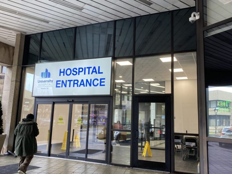 As National Death Rate Declines Northeastern States Show Greater Gains - Kitchen Table News A person walks into University Hospital in Newark, N.J. New Jersey has had one of the largest drops in deaths rates since 2015, according to a Stateline analysis. (Photo by Terrence McDonald/New Jersey Monitor)