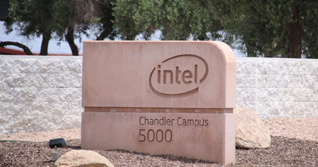 Intel announces data center group layoffs ahead of earnings call