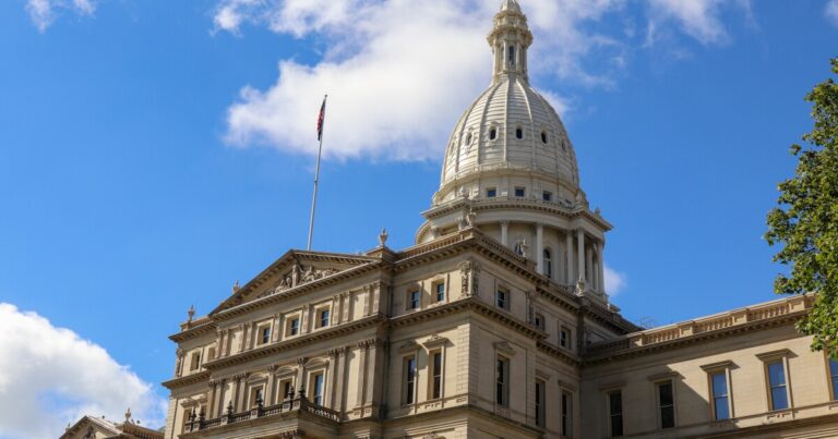 Michigan Lawmakers Rush to Meet State Budget Deadline Amid Frustration Michigan Lawmakers Rush to Meet State Budget Deadline Amid Frustration