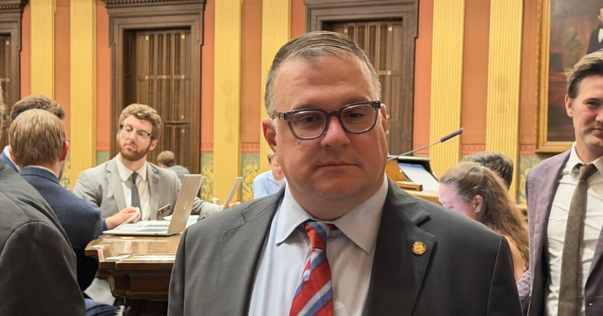 Legislature adopts lean budget with no new taxes and a lift from short-term revenue