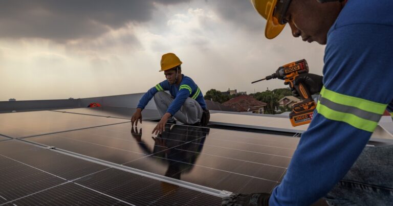 Middle East conflict accelerates shift to renewables and electric vehicles Middle East conflict accelerates shift to renewables and electric vehicles