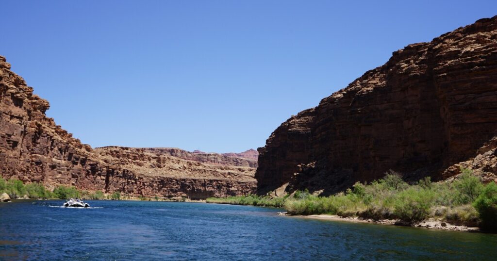 Feds launch investigation into mysterious illnesses afflicting Grand Canyon boaters